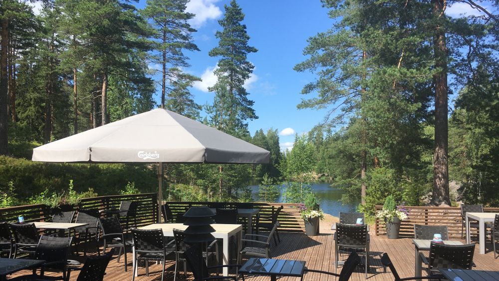 https://serena.fi/wp-content/uploads/2025/01/Hotelli-Korpilampi-Espoo-5.jpg